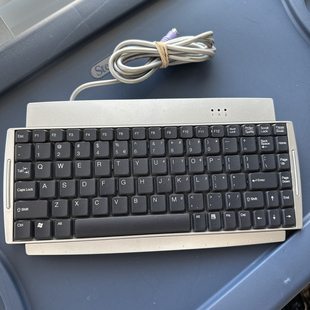 Vintage BTC Keyboard 9118 Not Tested